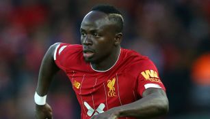 Sadio Mané en partido con Liverpool