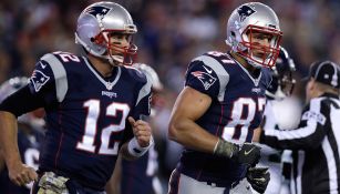 Brady y Gronk, durante un juego de los Patriots