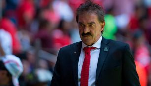 Ricardo La Volpe asegura que será un director deportivo de "pantalón corto"