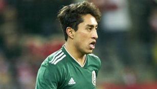 Omar Govea jugando con la Selección Mexicana