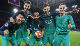 Jugadores del Tottenham tras una victoria en Champions 