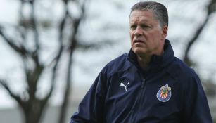 Peláez en entrenamiento con Chivas