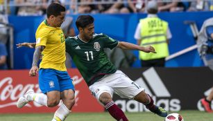 Carlos Vela en el partido contra Brasil en el Mundial de 2018