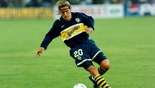 Luis Hernández durante un partido con Boca Juniors