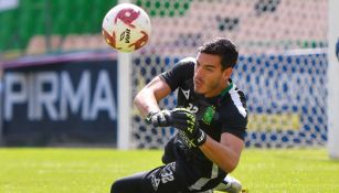 Sebastián Fassi durante un partido con León Sub 20