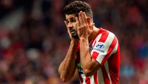 Costa se lamenta en un juego del Atlético de Madrid