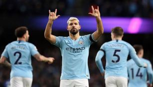 Kun Agüero festejando un gol ante el Chelsea