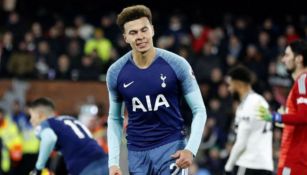 Dele Alli durante un duelo con el Tottenham 