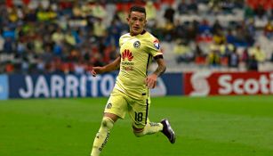 Brian Lozano en su paso por América