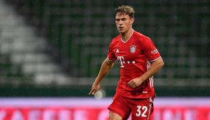 Joshua Kimmich durante un duelo con el Bayern Munich 