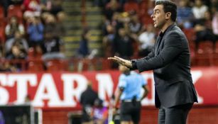 Pablo Guede en el Estadio Caliente