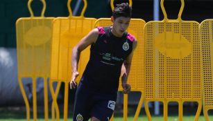 Ángel Zaldívar durante un entrenamiento con Chivas 