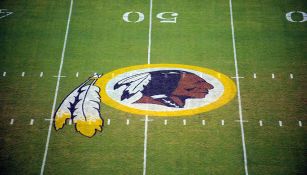 Logo de los Redskins en FedEx Field