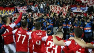 Jugadores de Estrella Roja celebrando