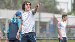 Shaggy Martínez durante un entrenamiento con Cruz Azul 