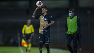 Jonathan Suárez  en un partido con Pumas de Copa por México