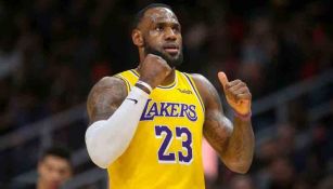 LeBron James, en un juego de los Lakers