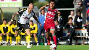 Omar Govea durante un partido con el Zulte Waregem