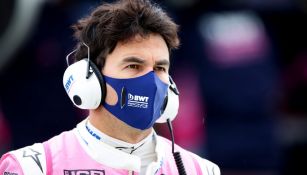 Checo Pérez previo a una carrera en la Fórmula 1 