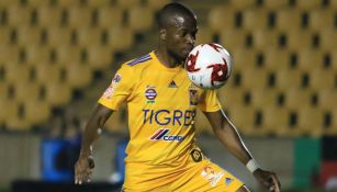 Enner Valencia en partido con Tigres