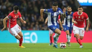 Porto y Benfica durante un duelo en la Liga de Portugal 