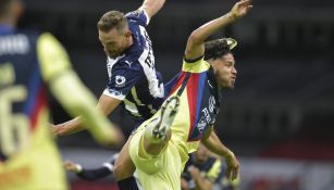 Valdez y Janssen antes de la lesión del paraguayo