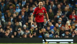 Nemanja Matic durante un duelo con el Manchester United 