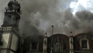 Iglesia de San Hipólito: Recinto religioso se incendia