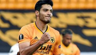 Raúl Jiménez durante un partido con Wolves