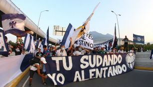 Barra de Monterrey previo a un partido