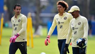 América: Memo Ochoa y Óscar Jiménez, entre los que más han atajado en Guardianes 2020