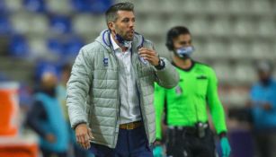 Paulo Pezzolano durante el duelo ante los Pumas 