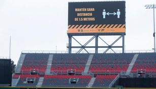 Anuncio en el Estadio Alfredo Harp Helú