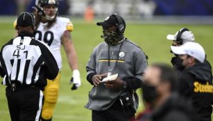 NFL: Steelers y Mike Tomlin, su head coach, fueron multados por uso de cubreocas