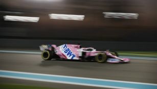 Sergio Pérez en el circuito de Yas Marina