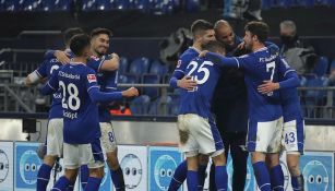 Schalke 04 terminó racha negativa en Bundesliga