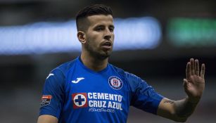 Pablo Ceppelini en un partido con Cruz Azul