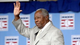 Hank Aaron en un evento de las Grandes Ligas