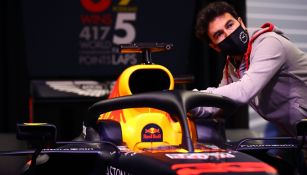 Checo Pérez, nuevo piloto de Red Bull