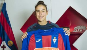 Jimena López con el Eibar