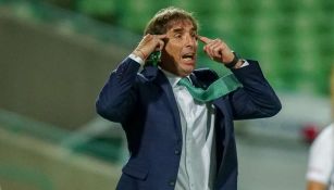 Guillermo Almada, DT de Santos Laguna