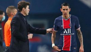 Pochettino y Di María durante un juego del PSG 