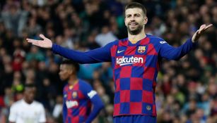 Gerard Piqué durante un duelo con el Barcelona 