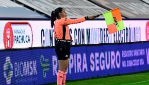 Karen Janett Díaz durante un partido de Liga MX