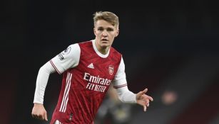 Odegaard en acción con el Arsenal