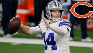 Dalton prepara un pase con los Cowboys