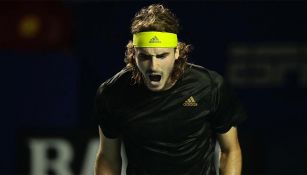 Stefanos Tsitsipas en partido del Abierto Mexicano de Tenis