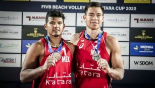 Rubio y Gaxiola con la medalla de plata en el Tour Mundial de Voleibol