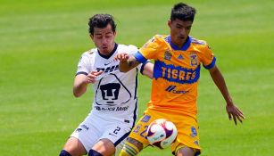 Pumas vs Tigres en partido