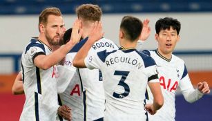 Tottenham en celebración de gol